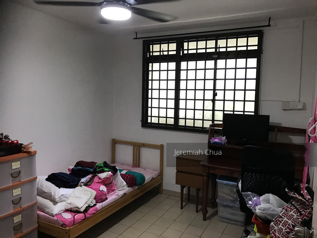 Serangoon Avenue 3 thumbnail photo